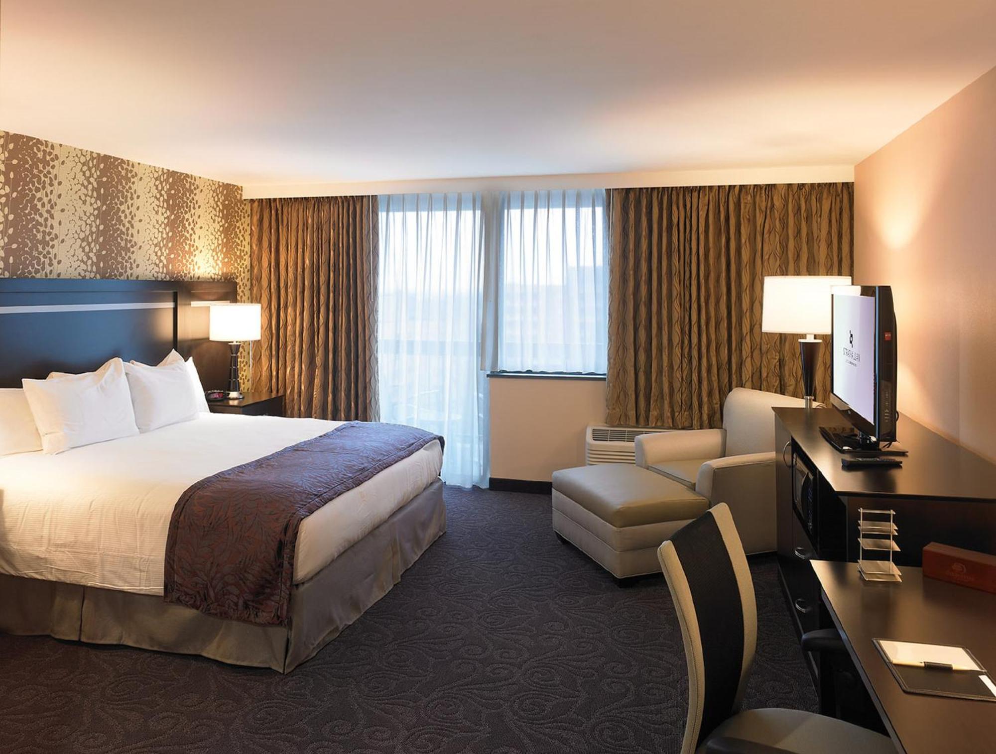 The Strathallan - A Doubletree By Hilton Rochester Exterior photo