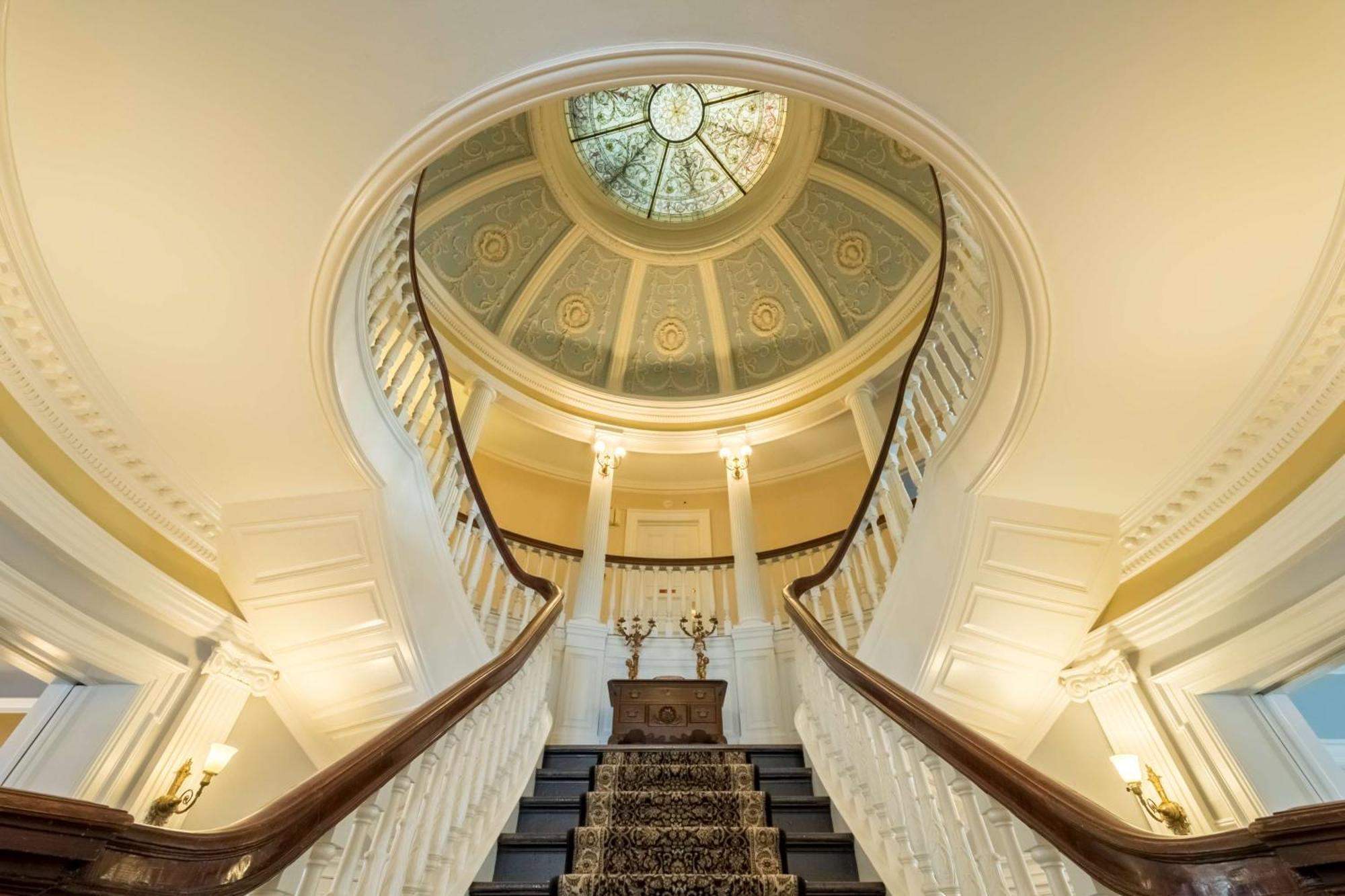 The Strathallan - A Doubletree By Hilton Rochester Exterior photo