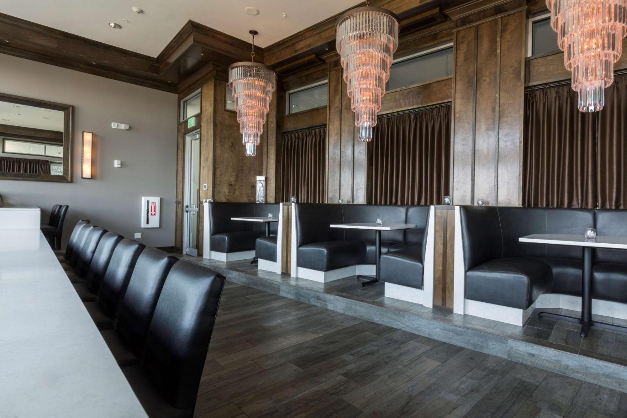 The Strathallan - A Doubletree By Hilton Rochester Exterior photo